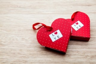 Sevgililer Gününde Sevgilinizi Mutlu Edecek Hediye Alternatifleri