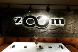 Zoom İstanbul Cafe Restaurant, Bakırköy