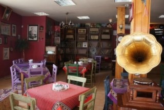Gramofon Cafe